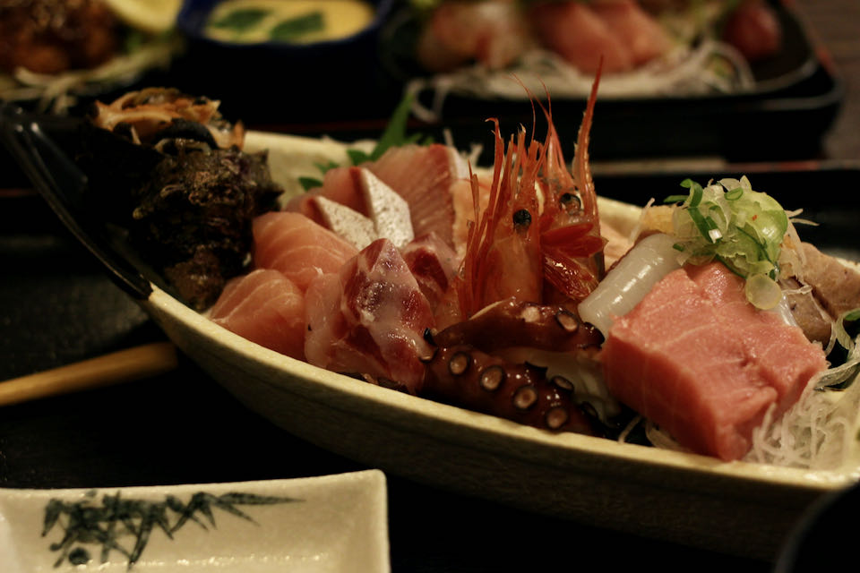 ごはん処一歩・刺身定食